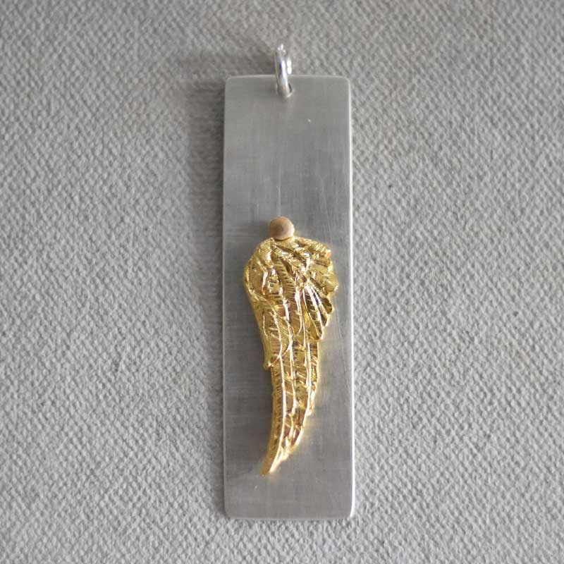 Angel Plate Charm (M)