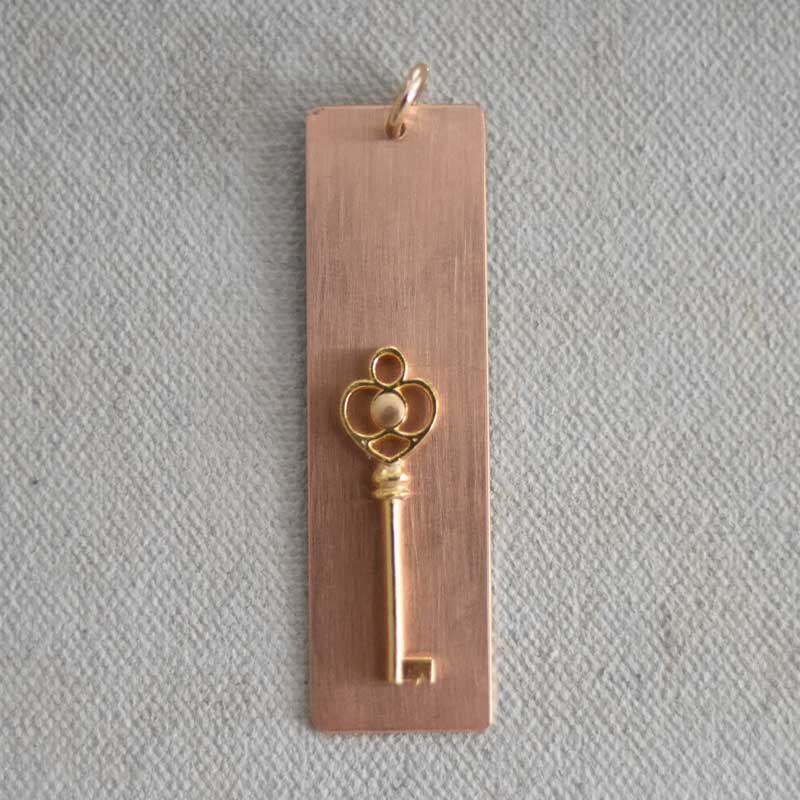 Key Plate Charm (M)