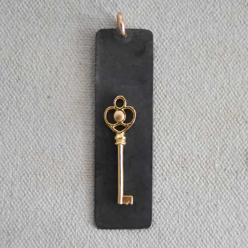 Key Plate Charm (M)
