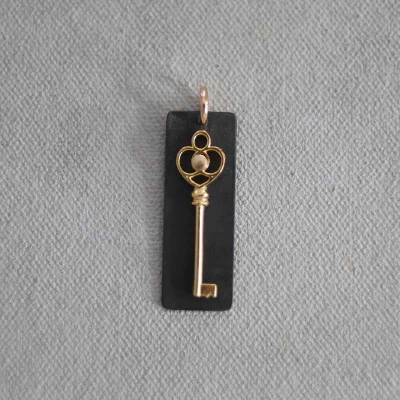 Key Plate Charm (S)