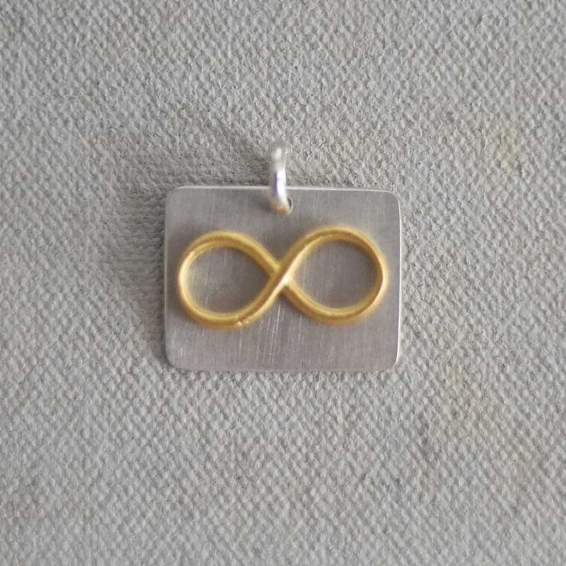 Infinity Plate Charm