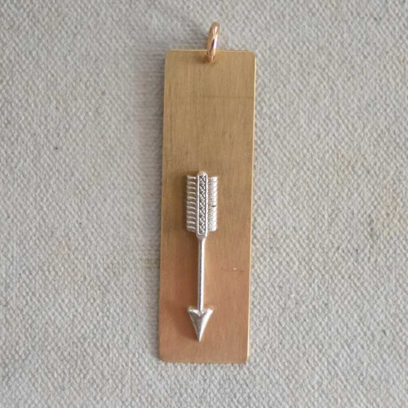 Arrow Plate Charm (L)